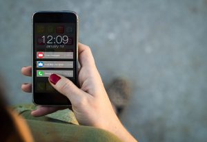 緊急支援携帯電話